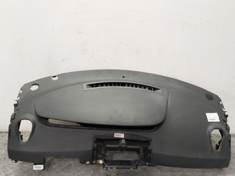 Recambio de salpicadero para renault scenic ii i- music referencia OEM IAM 8200494113  