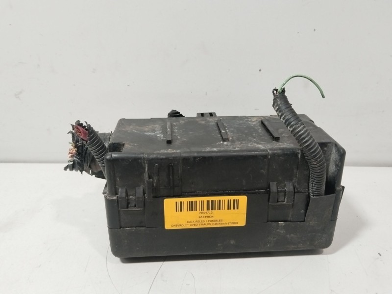 Recambio de caja reles / fusibles para chevrolet aveo / kalos hatchback (t200) 1.4 16v referencia OEM IAM 96539834  