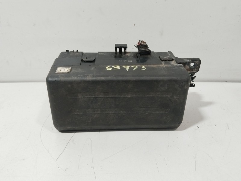 Recambio de caja reles / fusibles para chevrolet aveo / kalos hatchback (t200) 1.4 16v referencia OEM IAM 96539834  