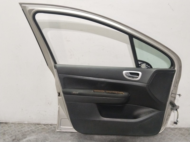 Recambio de puerta delantera izquierda para peugeot 307 sw (3h) 1.6 hdi 90 referencia OEM IAM 9002S8  