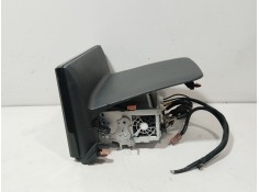 Recambio de pantalla multifuncion para toyota corolla station wagon (_e21_) 2.0 hybrid (mzeh19) referencia OEM IAM 8614002N50 CN 2