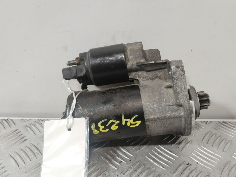 Recambio de motor arranque para volkswagen golf iv (1j1) 2.0 referencia OEM IAM 020911023F  