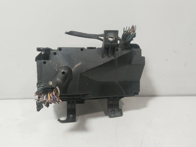 Recambio de caja reles / fusibles para mazda 6 hatchback (gg) 2.0 di (gg14) referencia OEM IAM GR1A66760A  