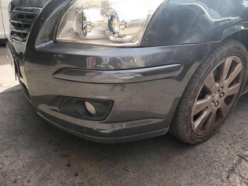 Recambio de paragolpes delantero para toyota avensis (_t25_) 2.0 d-4d (adt250_) referencia OEM IAM 5211905906  