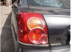Recambio de piloto trasero izquierdo para toyota avensis (_t25_) 2.0 d-4d (adt250_) referencia OEM IAM 8156105150  