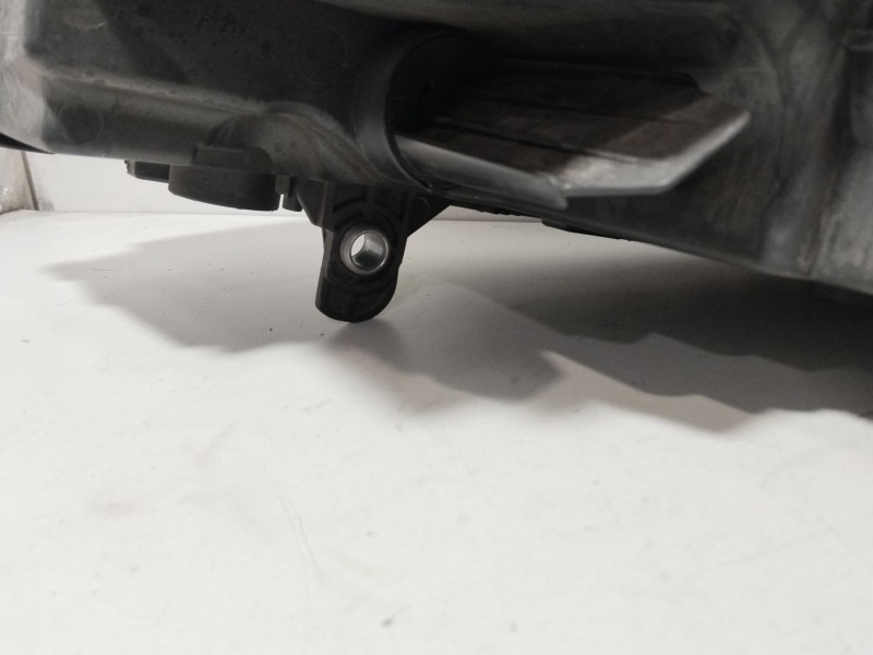 Recambio de faro derecho para volkswagen passat b7 (362) 1.6 tdi referencia OEM IAM 3AB941006  