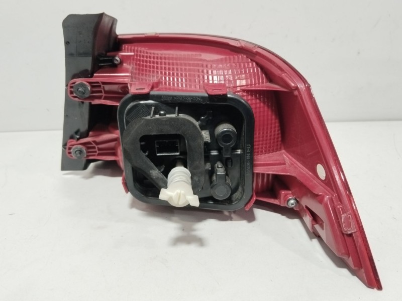 Recambio de piloto trasero izquierdo para volkswagen passat b7 (362) 1.6 tdi referencia OEM IAM 3AE945095F  