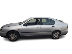 nissan primera hatchback (p11) del año 2001