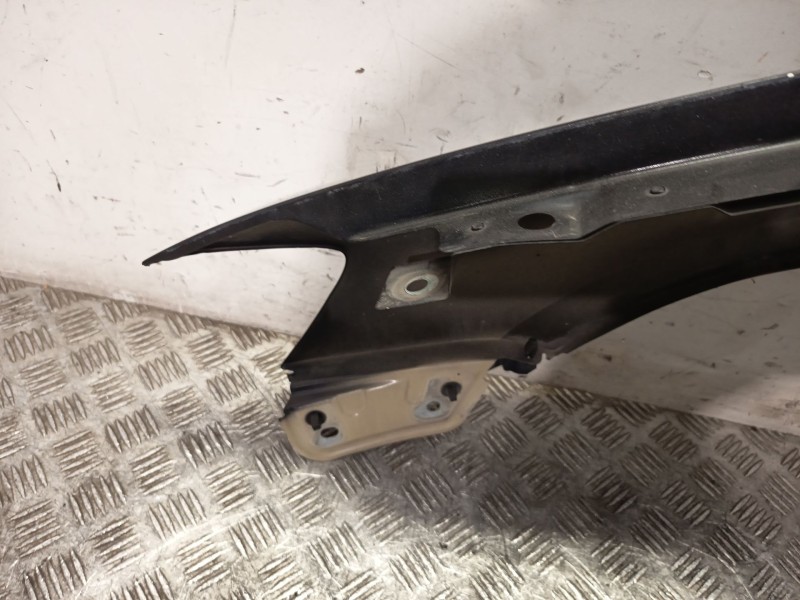 Recambio de aleta delantera derecha para volkswagen passat b7 (362) 1.6 tdi referencia OEM IAM 3AA821022B  