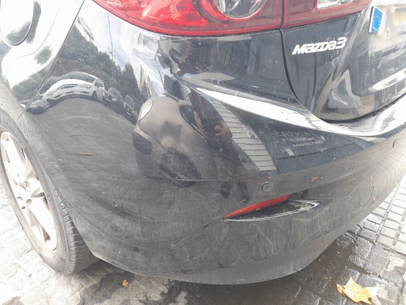 Recambio de paragolpes trasero para mazda 3 sedán (bm_, bn_) 2.2 d referencia OEM IAM BCW750221JBB  