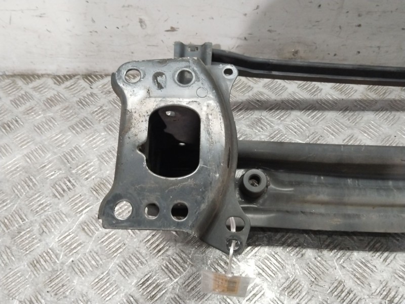 Recambio de refuerzo paragolpes delantero para volkswagen golf vi (5k1) 2.0 tdi referencia OEM IAM 5K0807109M  