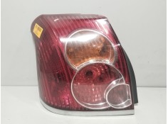 Recambio de piloto trasero izquierdo para toyota avensis (_t25_) 2.0 d-4d (adt250_) referencia OEM IAM 8156105240  