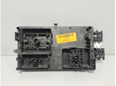 Recambio de caja reles / fusibles para chevrolet cruze (j300) 2.0 cdi referencia OEM IAM 13255300   2