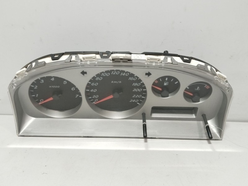 Recambio de cuadro instrumentos para nissan almera ii hatchback (n16) 1.8 referencia OEM IAM BM607  