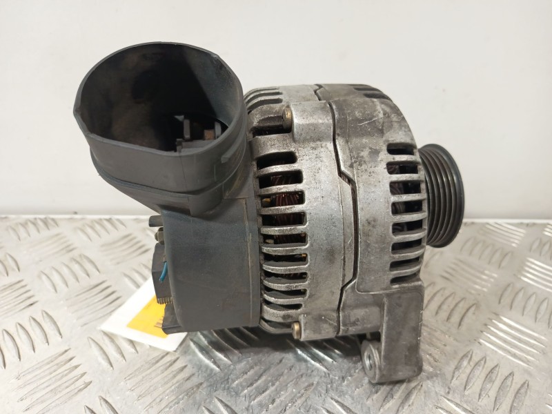 Recambio de alternador para audi 100 c4 sedán (4a2) 2.8 e referencia OEM IAM 078903015A  