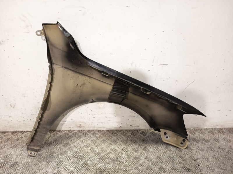 Recambio de aleta delantera izquierda para volkswagen passat b7 (362) 1.6 tdi referencia OEM IAM 3AA821021B  