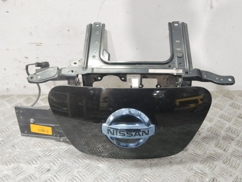 Recambio de rejilla delantera para nissan leaf (ze1) electric referencia OEM IAM 657013NL2A  