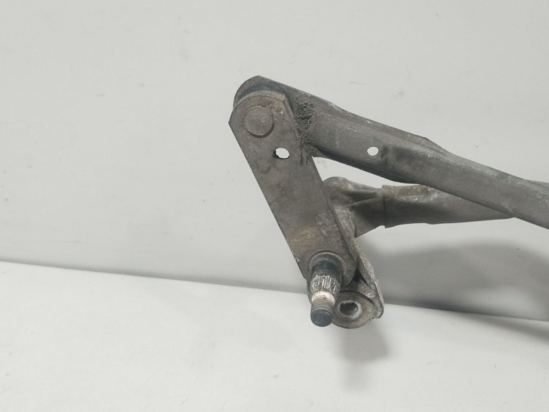 Recambio de motor limpia delantero para seat ibiza iii (6l1) 1.4 tdi referencia OEM IAM 0390241539  
