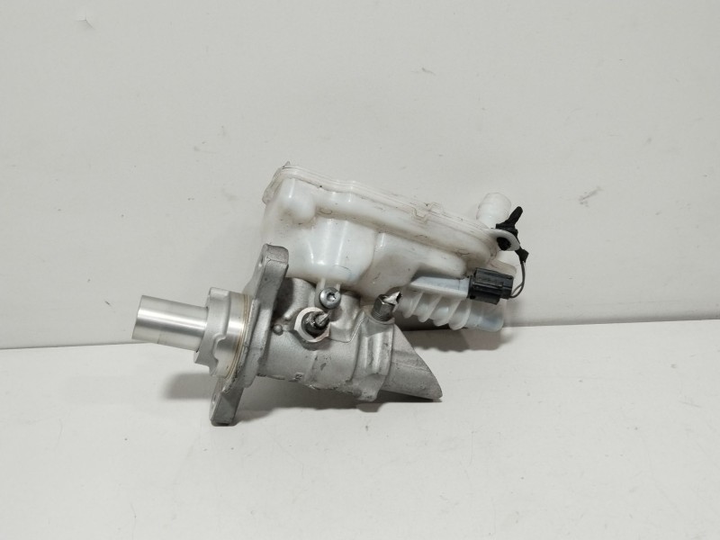 Recambio de bomba freno para renault grand scénic iv (r9_) 1.3 tce 160 referencia OEM IAM 460115847R  