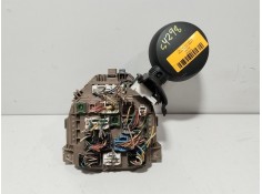 Recambio de cuadro instrumentos para peugeot 107 (pm_, pn_) 1.0 referencia OEM IAM 8211RW   2