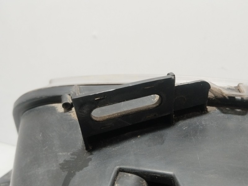 Recambio de faro derecho para mazda 6 hatchback (gg) 2.0 di (gg14) referencia OEM IAM GJ6R510K0E  