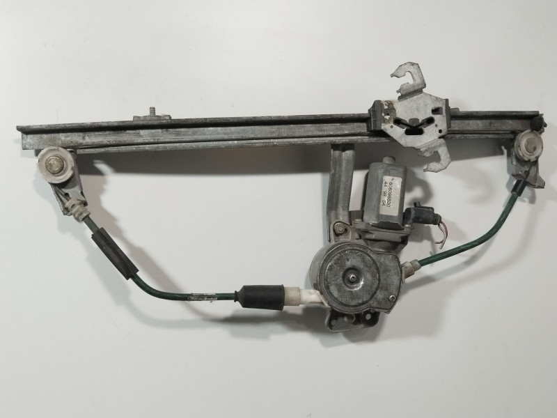 Recambio de elevalunas delantero izquierdo para alfa romeo 146 2.0 td l referencia OEM IAM 46761606  