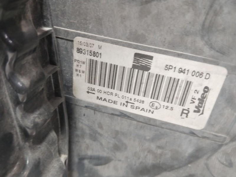Recambio de faro izquierdo para seat leon (1p1) 1.6 referencia OEM IAM 5P1941005E  