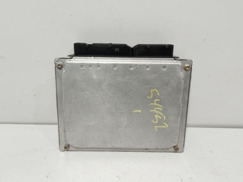 Recambio de centralita motor uce para audi a4 b6 (8e2) 1.8 t referencia OEM IAM 0261206868  