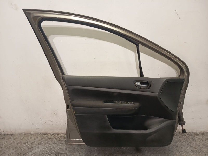 Recambio de puerta delantera izquierda para peugeot 307 break (3e) 2.0 hdi 135 referencia OEM IAM 9002S8  