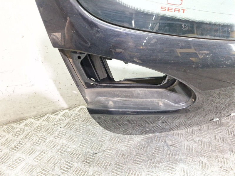 Recambio de porton trasero para seat leon (1p1) 1.6 referencia OEM IAM 1P0827024  NEGRO