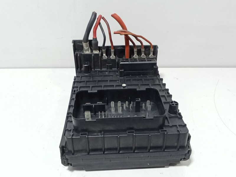 Recambio de caja reles / fusibles para volkswagen passat b7 (362) 1.6 tdi referencia OEM IAM 3C0937125  