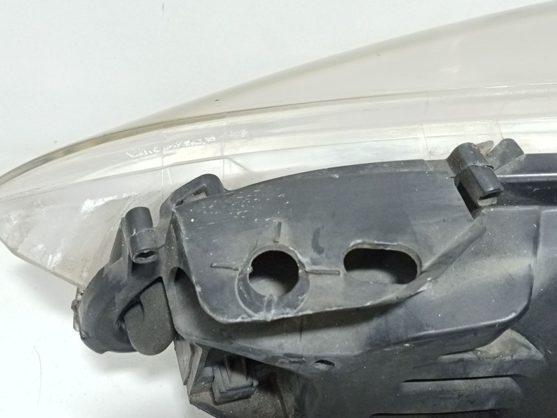 Recambio de faro derecho para peugeot 307 sw (3h) 1.6 hdi 110 referencia OEM IAM   