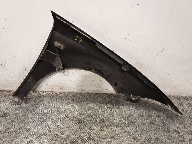 Recambio de aleta delantera izquierda para seat leon (1p1) 2.0 tdi 16v referencia OEM IAM 1P0821021A  