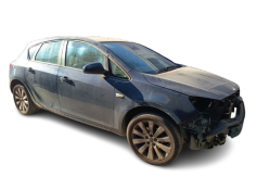 opel astra j (p10) del año 2010