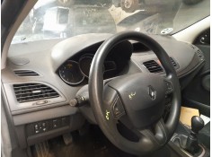 renault megane iii hatchback (bz0/1_, b3_) del año 2010 2