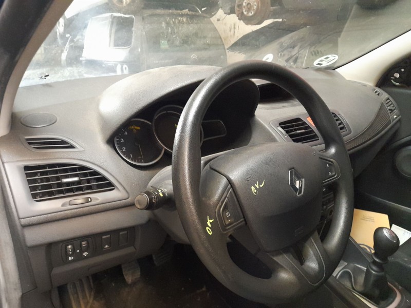 renault megane iii hatchback (bz0/1_, b3_) del año 2010