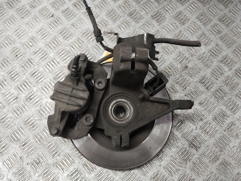 Recambio de mangueta delantera derecha para citroën xsara picasso (n68) 1.6 hdi referencia OEM IAM 364754  