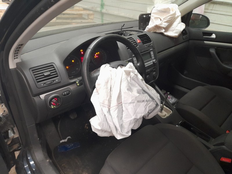 volkswagen golf v (1k1) del año 2006