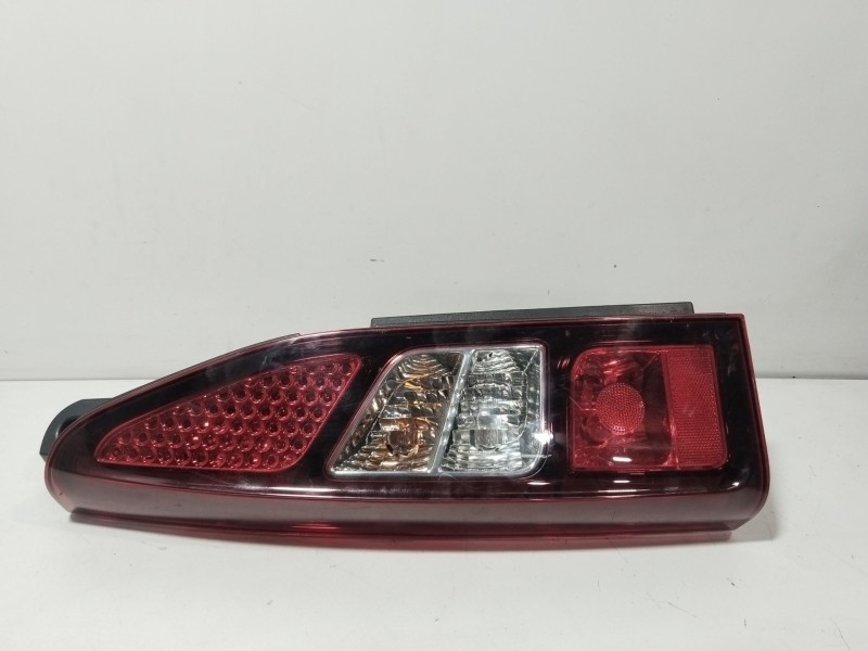 Recambio de piloto trasero izquierdo para peugeot partner furgoneta/monovolumen électrique referencia OEM IAM 0283622173 9677205