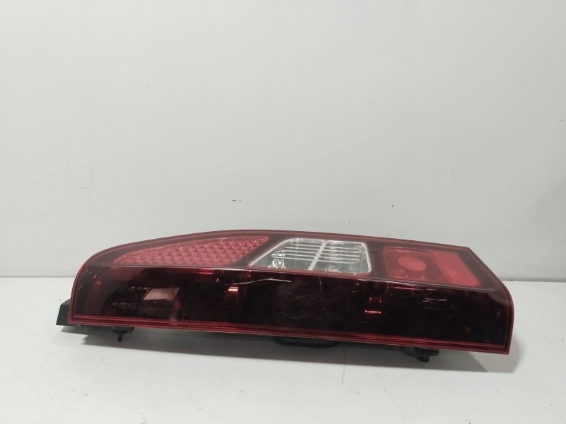 Recambio de piloto trasero izquierdo para peugeot partner furgoneta/monovolumen électrique referencia OEM IAM 0283622173 9677205