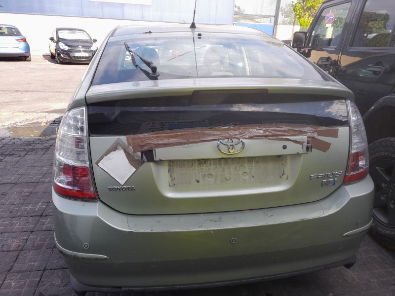 toyota prius liftback (_w2_) del año 2019