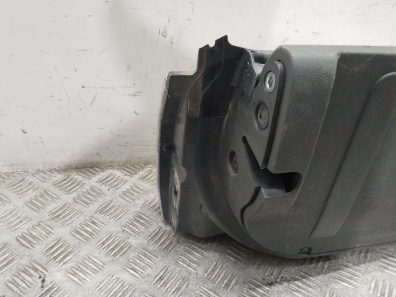 Recambio de porton trasero para peugeot 3008 i monospace (0u_) 1.6 vti referencia OEM IAM 9684852280  