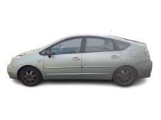 toyota prius liftback (_w2_) del año 2019