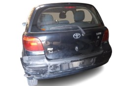 toyota yaris (_p1_) del año 2004