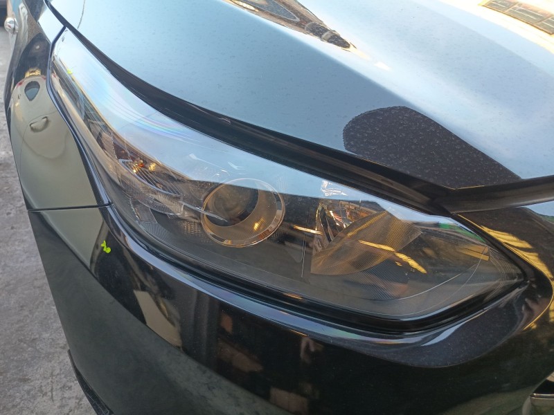 Recambio de faro derecho para kia ceed tourer (cd) 1.6 crdi 136 referencia OEM IAM 92102J7500  