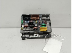 Recambio de caja reles / fusibles para peugeot partner furgoneta/monovolumen électrique referencia OEM IAM 9807028780  