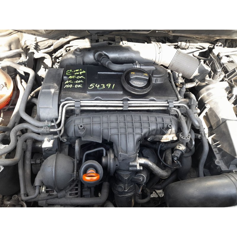 VOLKSWAGEN TOURAN (1T1, 1T2) - imagen 2