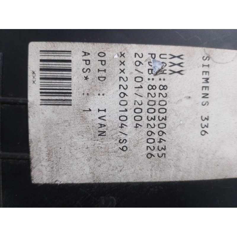 CAJA RELES / FUSIBLES 8200306435 S118400320C  - imagen 2