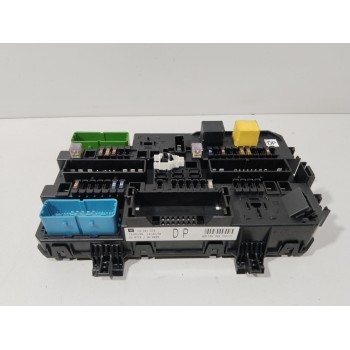 CAJA RELES / FUSIBLES 13181278 