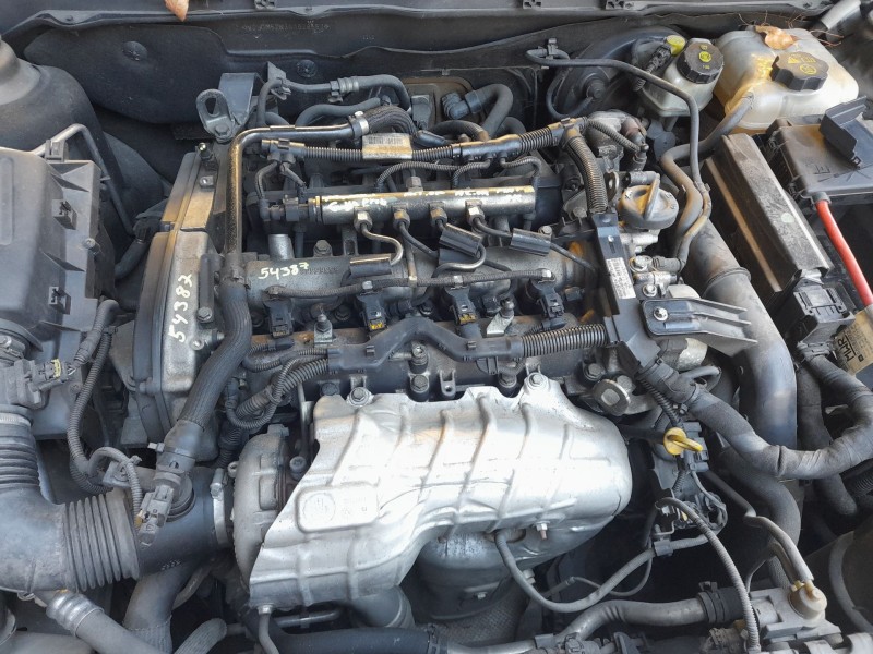 opel insignia a sedán (g09) del año 2009